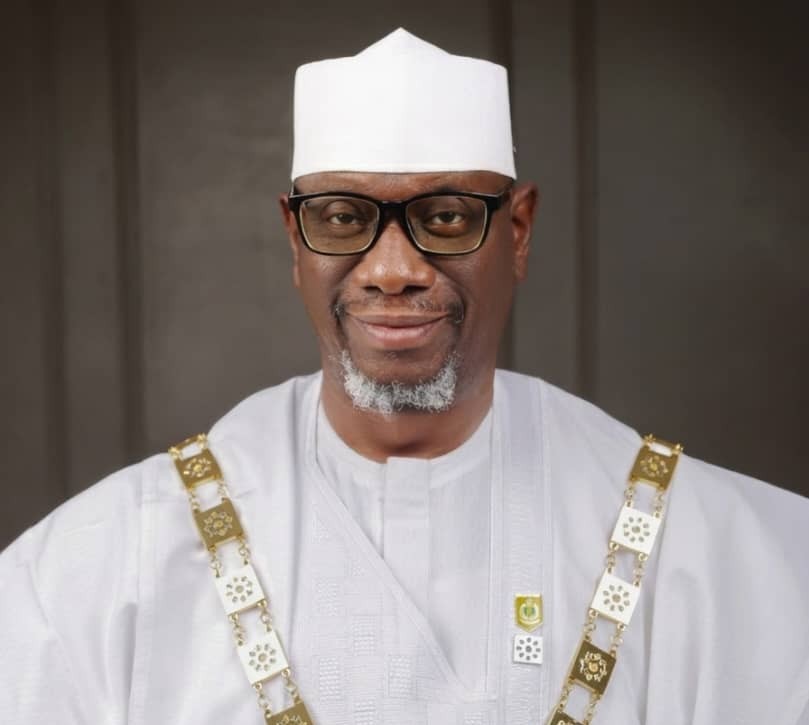 Dr. Boboye Oyeyemi, FCILT